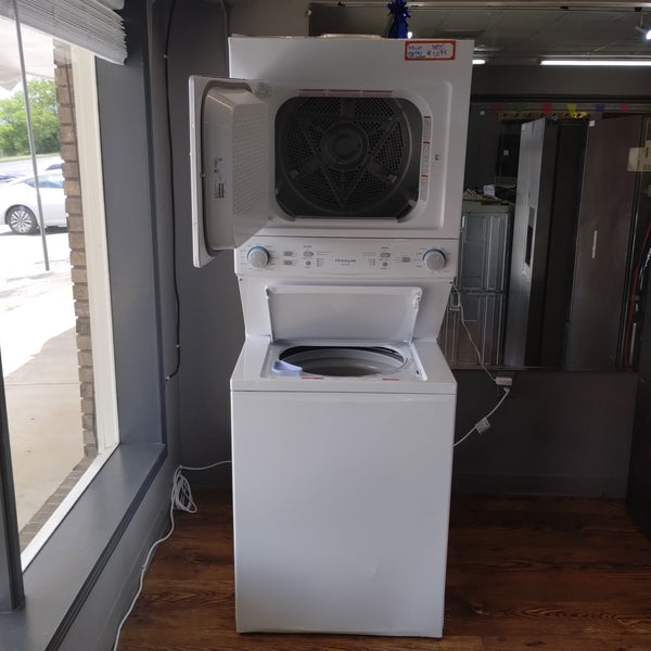 Frigidaire Stackable Washer Dryer Combo FLCE7522AW with 3.9 cu. ft. Wa
