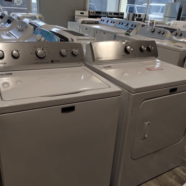 Maytag Washer and Dryer Set with Agitator