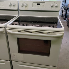 Frigidaire stove - Appliance Discount Outlet