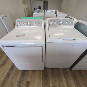 GE 4.6 cu. ft. Top Load Washer & Dryer Set with Stainless Steel Basket - GTW500ASN5WS (4298 - U) - Appliance Discount Outlet