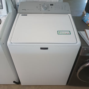 Maytag washer 4.8 cu ft (used) (Commercial Technology) - Appliance Discount Outlet
