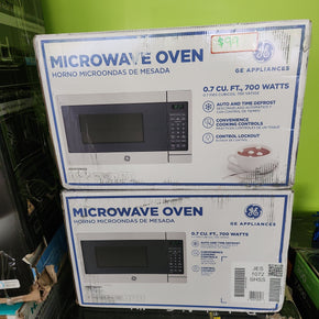 GE Microwave 0.7 cu feet 700 watts - Appliance Discount Outlet