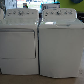GE Top Load Washer and Dryer (SET) GTW465ASN9WW/GTD42EASJ2WW - Appliance Discount Outlet
